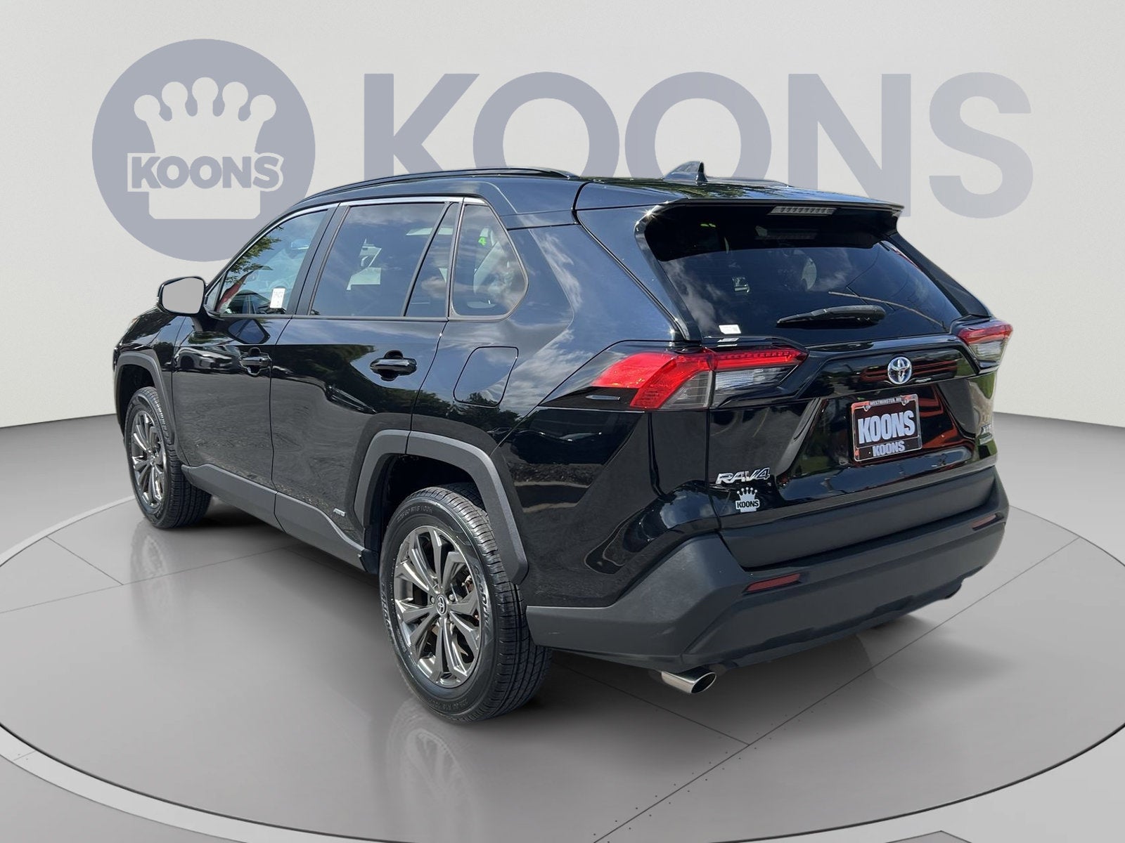 2022 Toyota RAV4 Hybrid XLE Premium