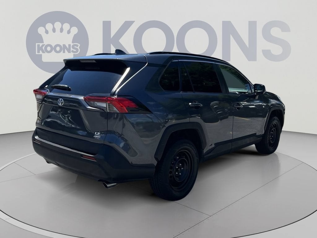 2021 Toyota RAV4 LE