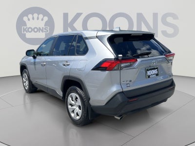 2023 Toyota RAV4 LE