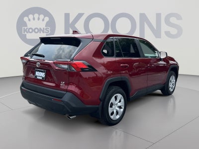2025 Toyota RAV4 LE