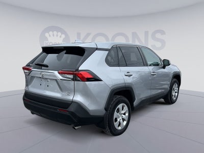 2023 Toyota RAV4 LE
