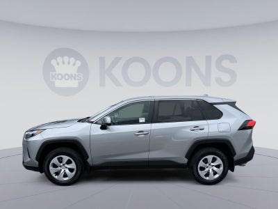 2024 Toyota RAV4 LE
