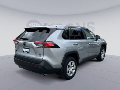 2024 Toyota RAV4 LE