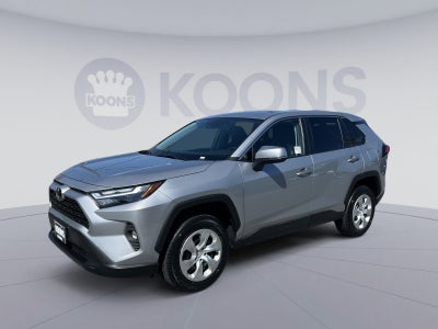 2024 Toyota RAV4 LE