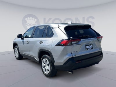 2024 Toyota RAV4 LE