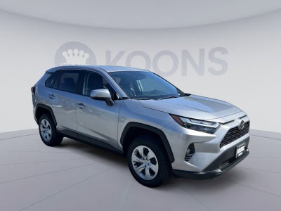 2024 Toyota RAV4 LE
