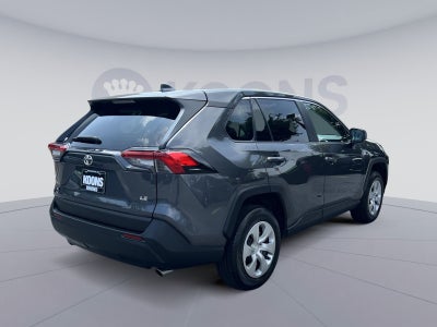 2023 Toyota RAV4 LE