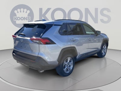 2025 Toyota RAV4 XLE