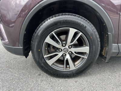 2017 Toyota RAV4 XLE