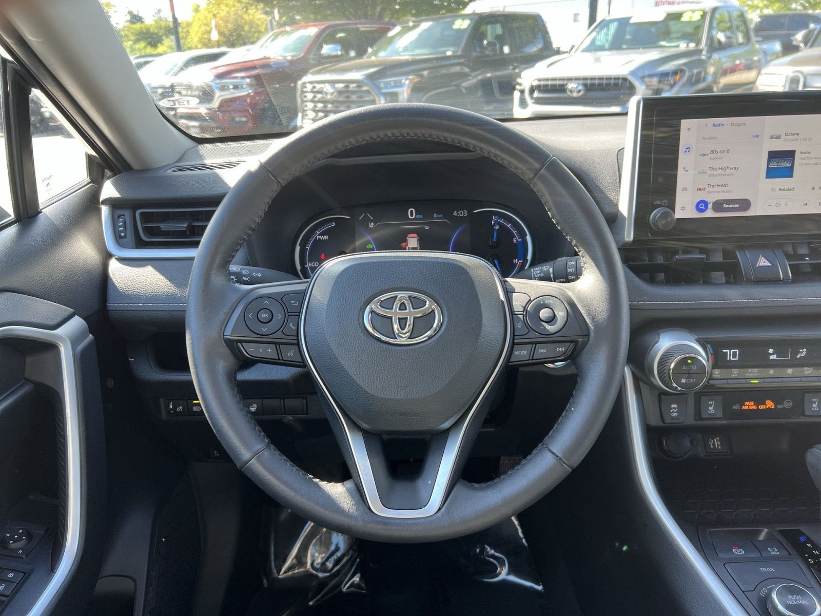 2023 Toyota RAV4 Hybrid XLE