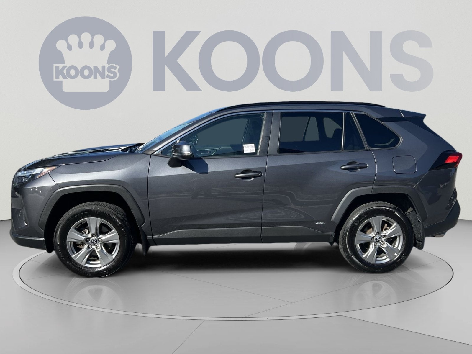 2023 Toyota RAV4 Hybrid XLE