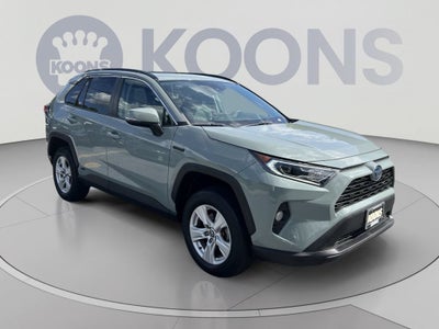2020 Toyota RAV4 Hybrid XLE