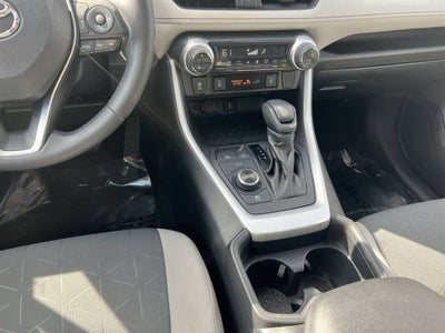 2020 Toyota RAV4 Hybrid XLE