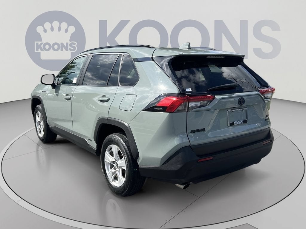 2020 Toyota RAV4 Hybrid XLE