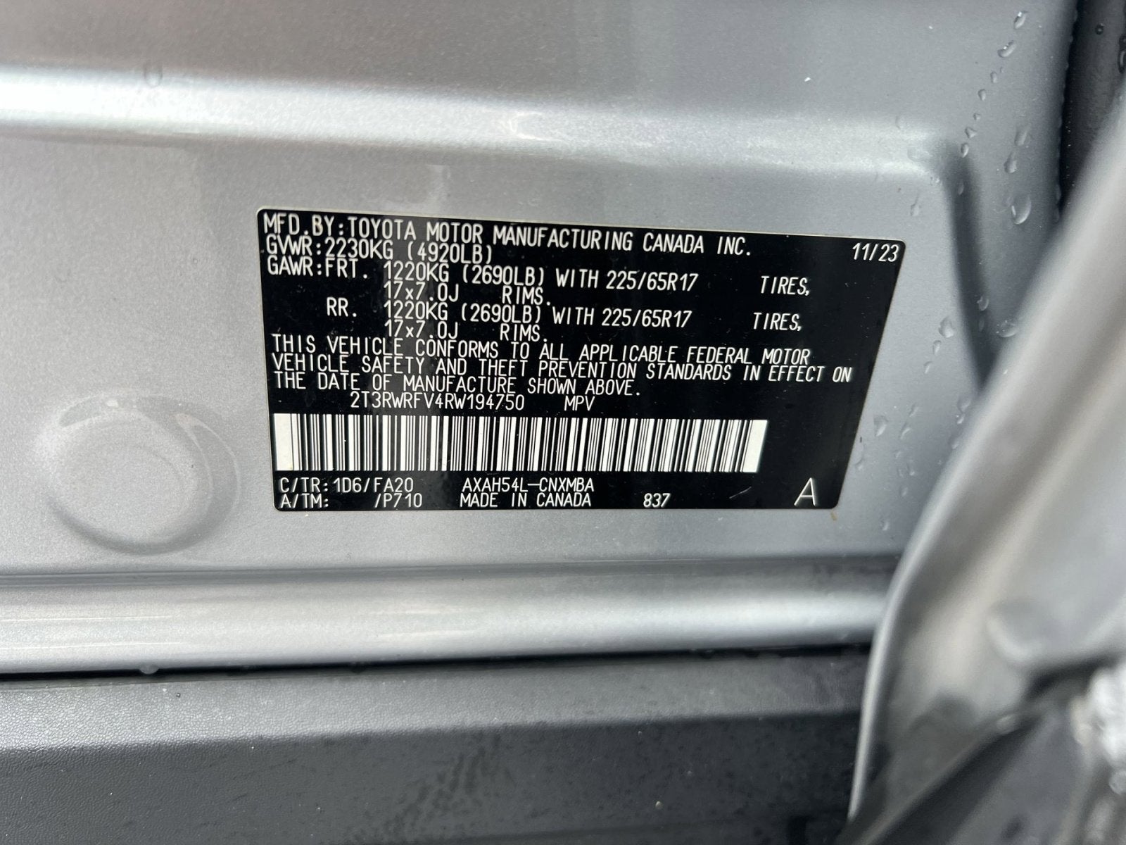 2024 Toyota RAV4 Hybrid XLE