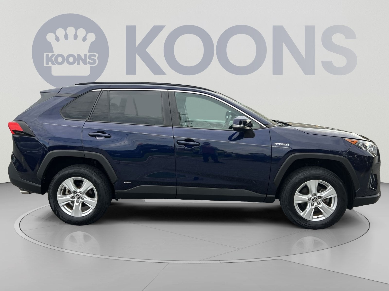 2021 Toyota RAV4 Hybrid XLE