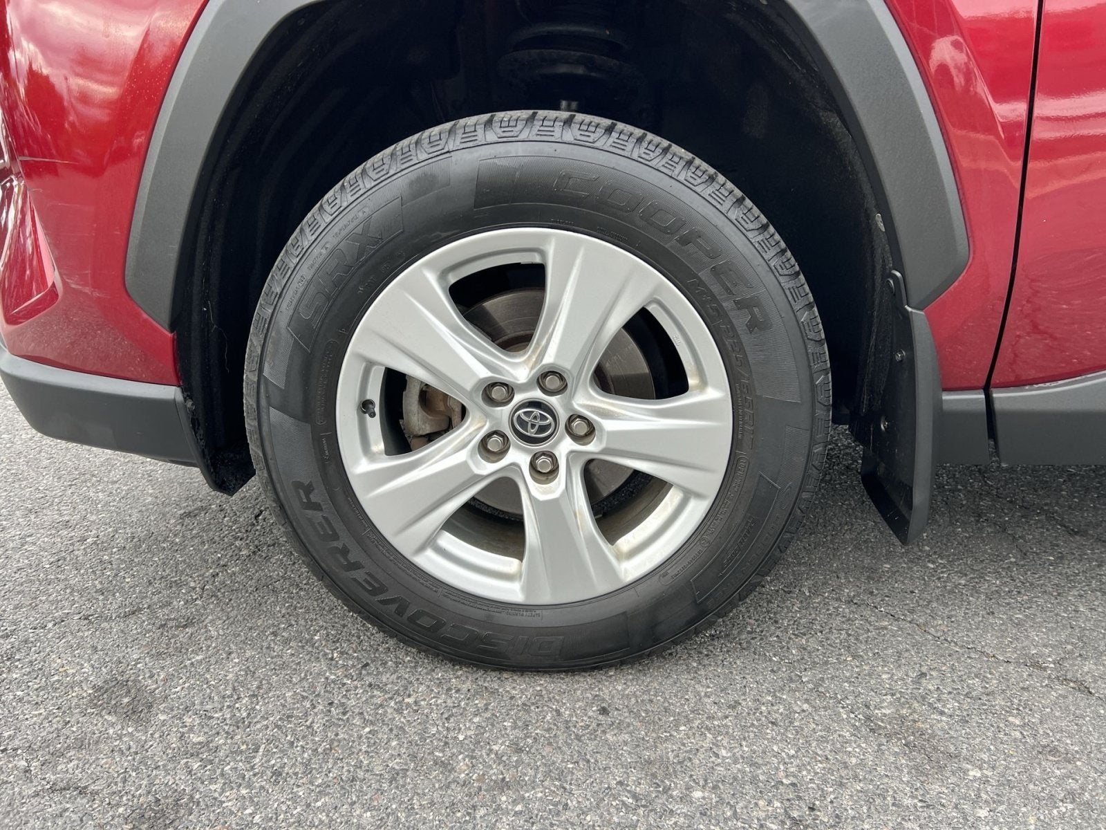 2020 Toyota RAV4 Hybrid XLE