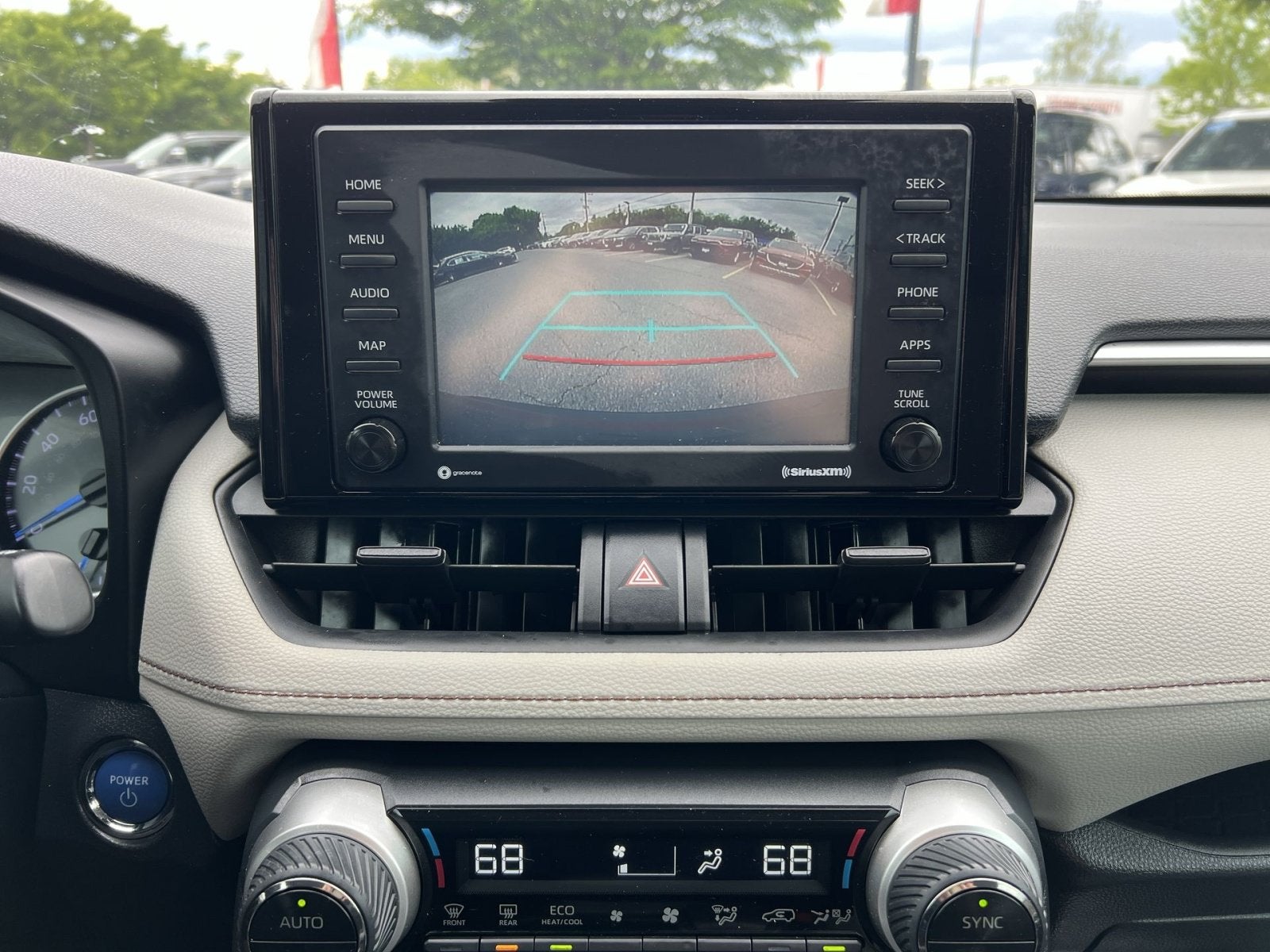 2020 Toyota RAV4 Hybrid XLE