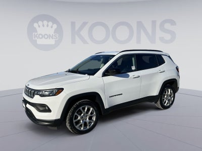 2022 Jeep Compass Latitude Lux