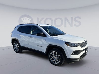 2022 Jeep Compass Latitude Lux