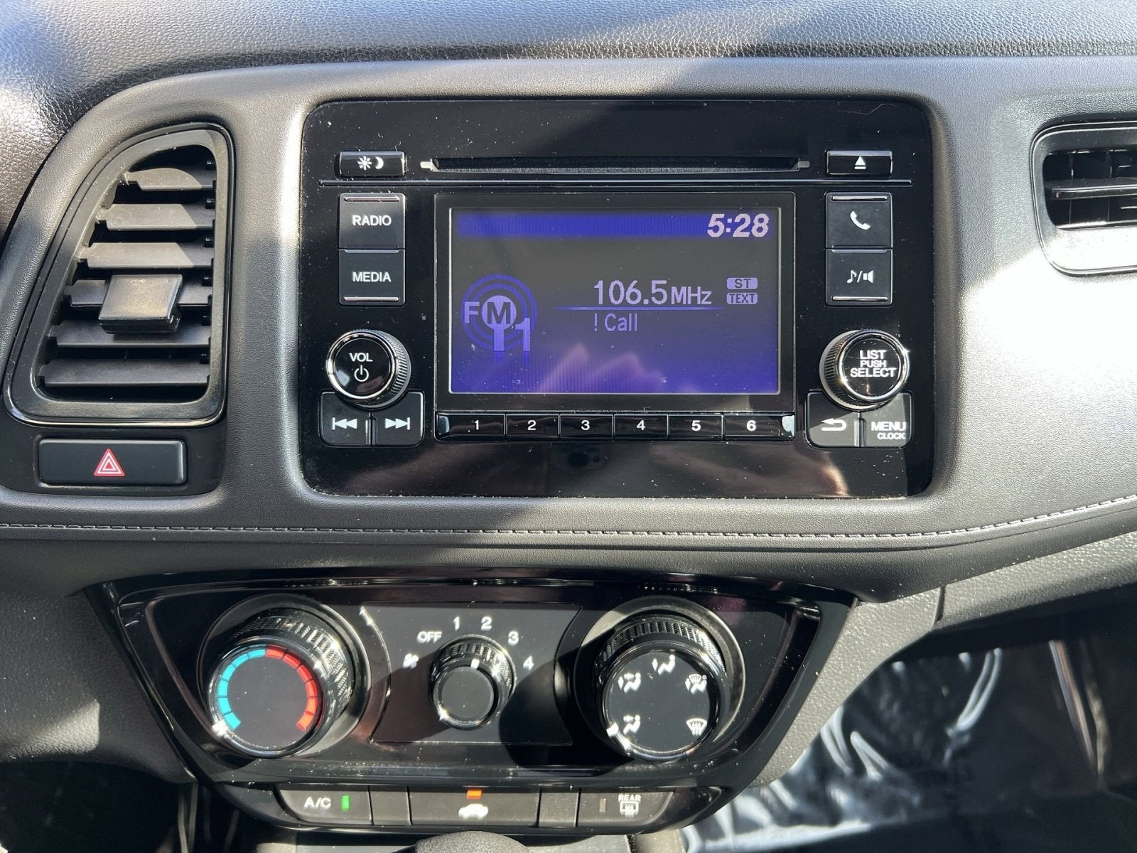 2022 Honda HR-V LX