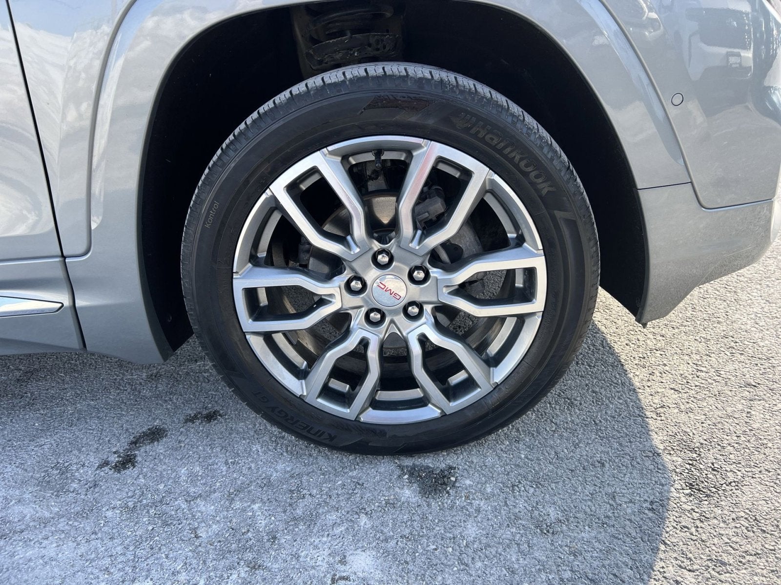 2023 GMC Terrain Denali