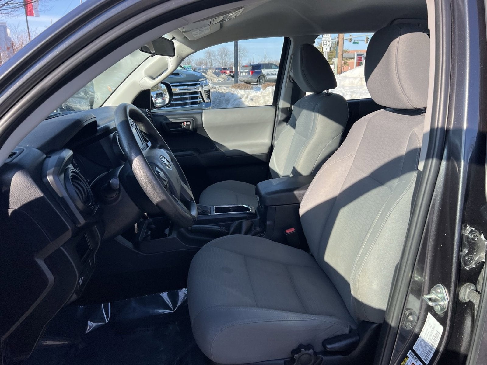 2017 Toyota Tacoma SR