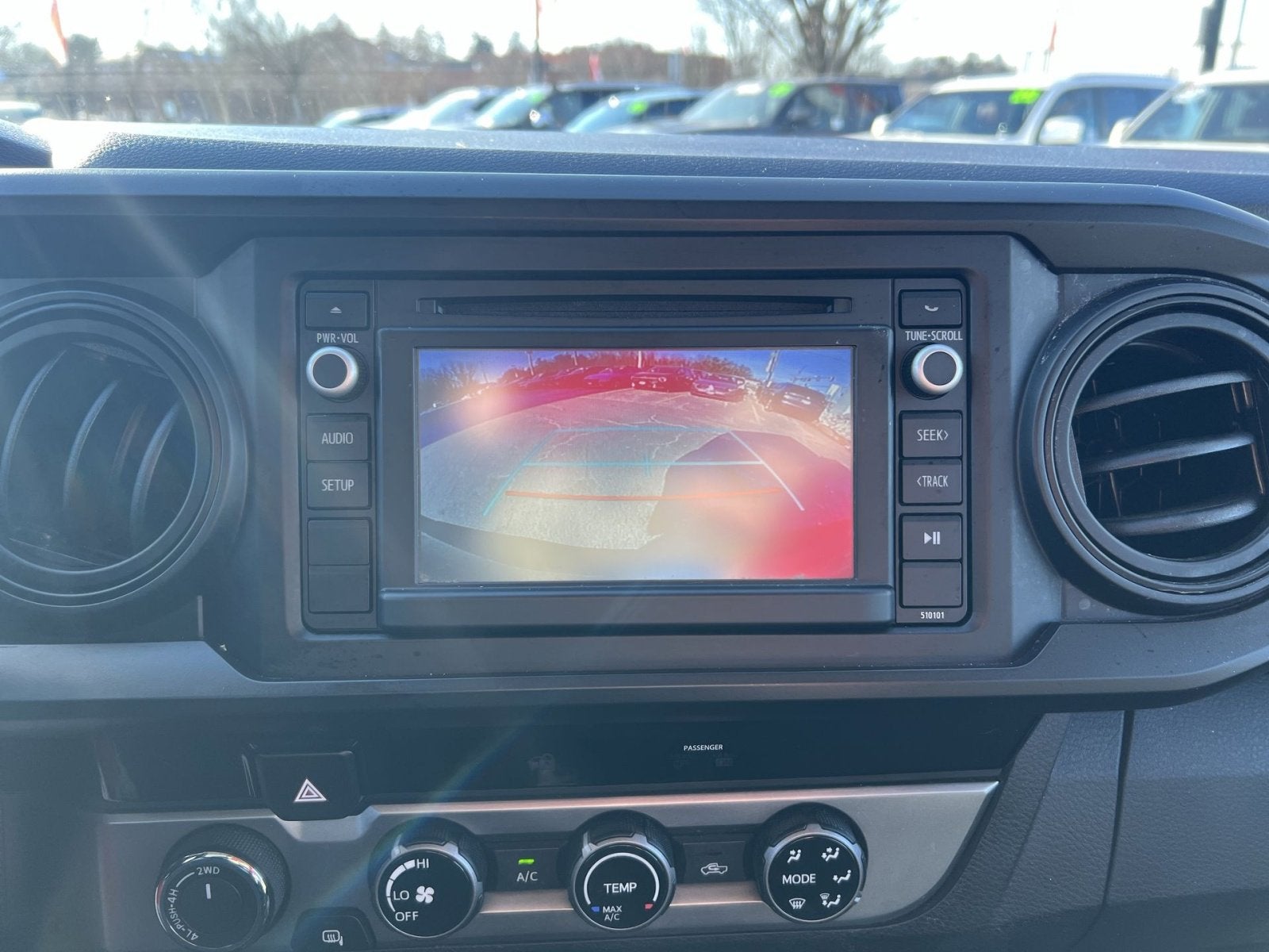 2017 Toyota Tacoma SR