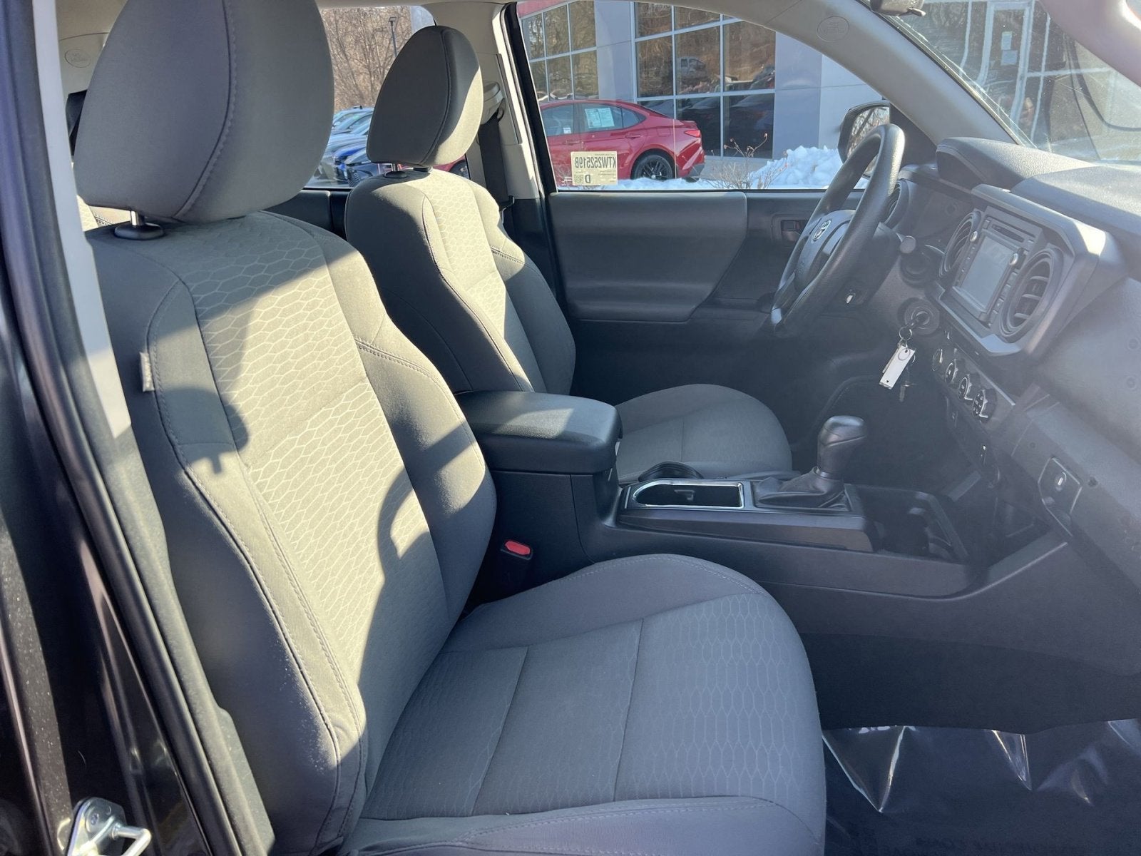 2017 Toyota Tacoma SR