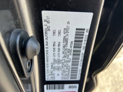 2017 Toyota Tacoma SR