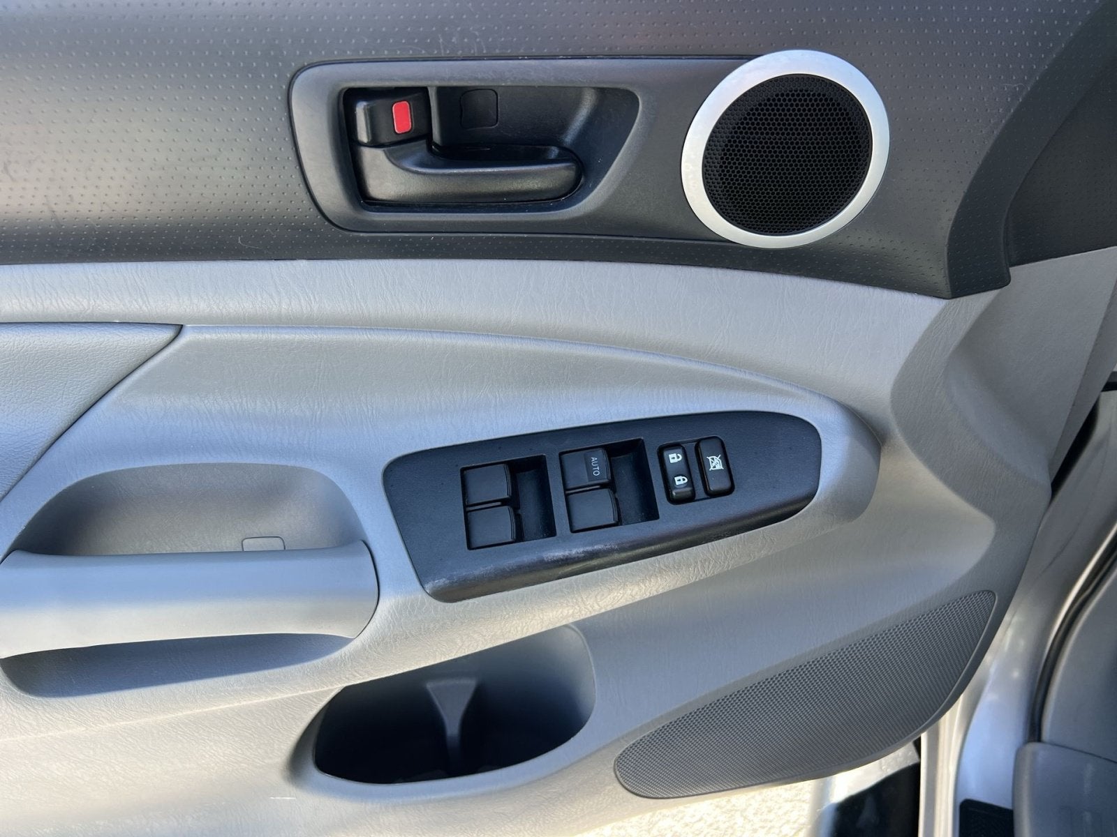 2015 Toyota Tacoma Base