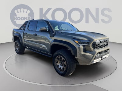 2025 Toyota Tacoma Hybrid Trailhunter