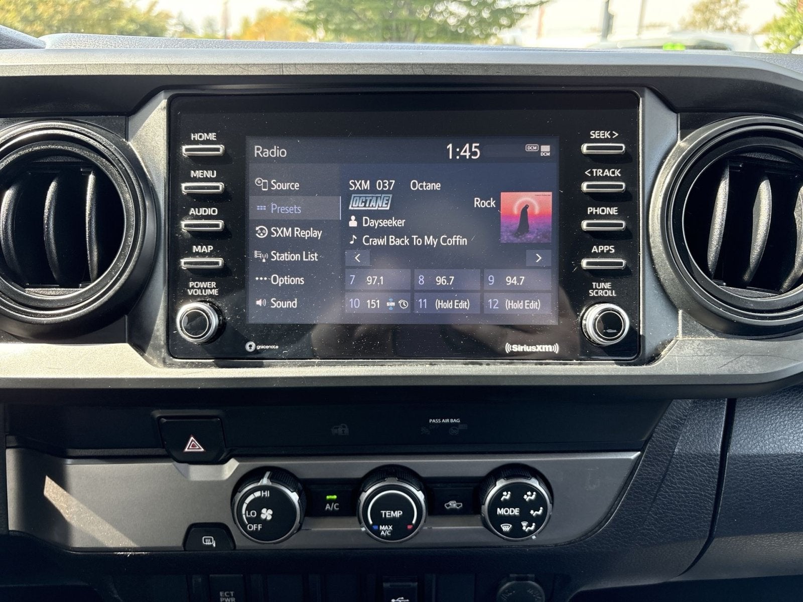 2022 Toyota Tacoma SR
