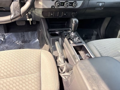 2022 Toyota Tacoma SR