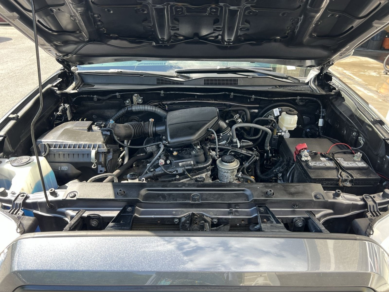 2022 Toyota Tacoma SR