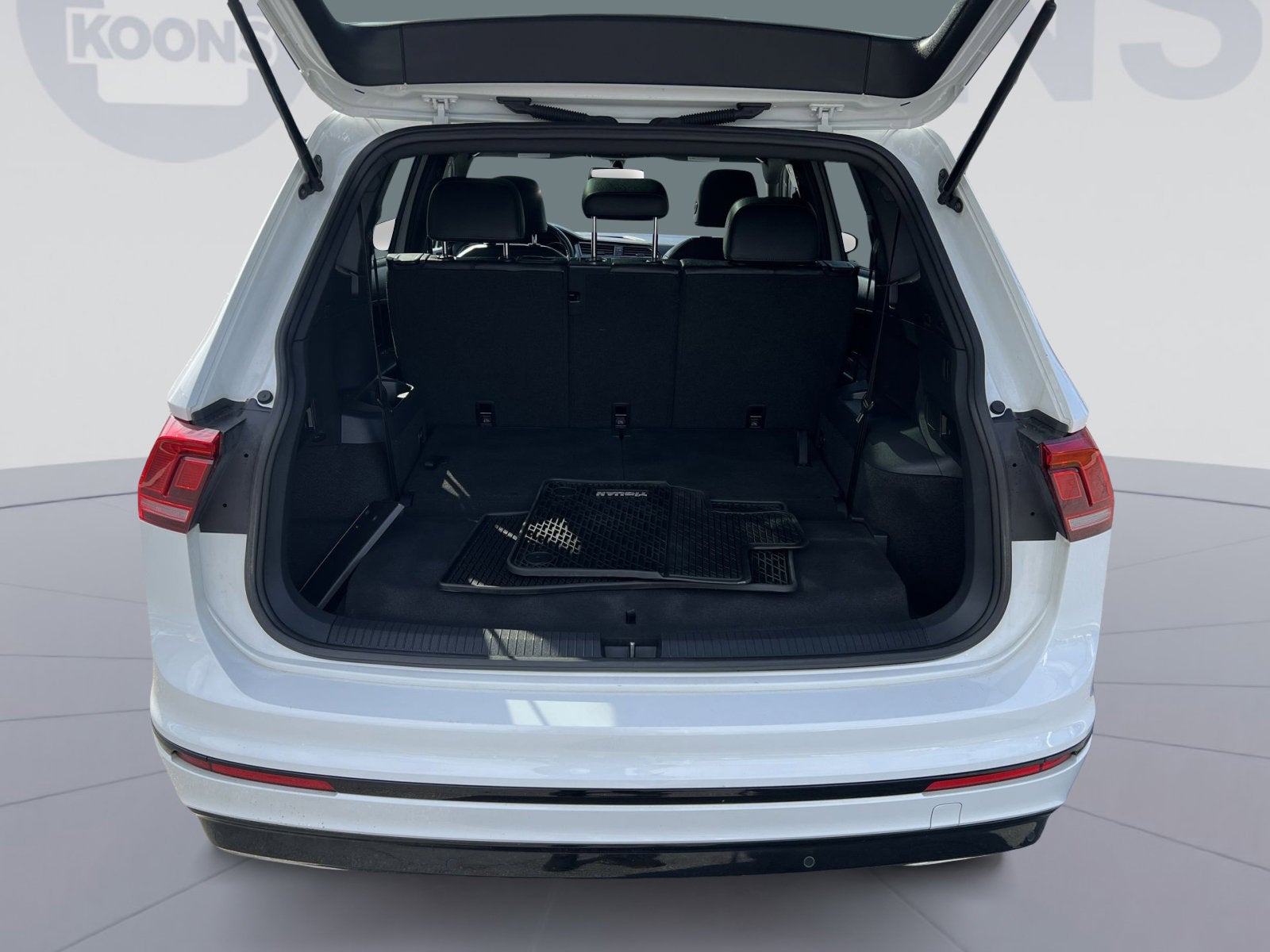 2020 Volkswagen Tiguan 2.0T SE R-Line Black