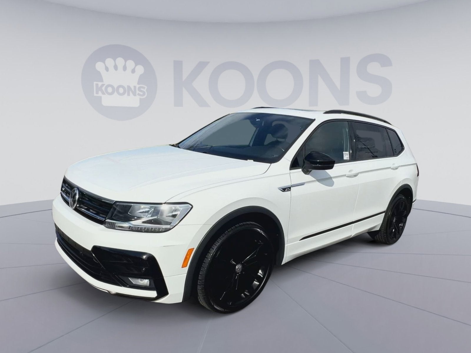 2020 Volkswagen Tiguan 2.0T SE R-Line Black