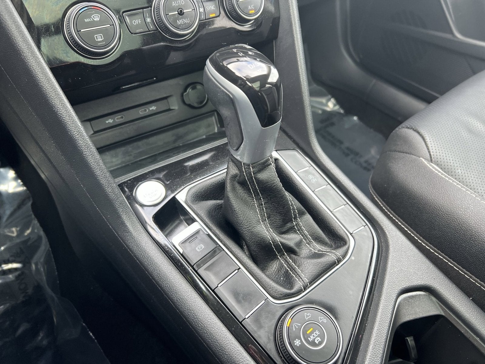 2024 Volkswagen Taos 1.5T SEL