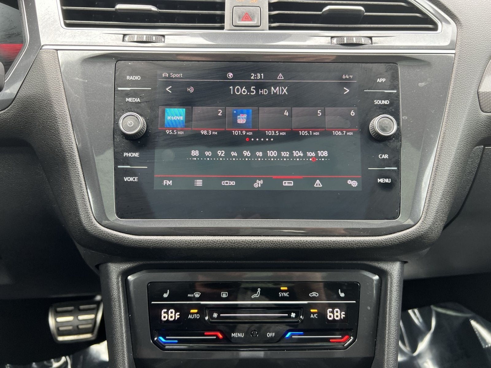 2023 Volkswagen Tiguan 2.0T SE R-Line Black
