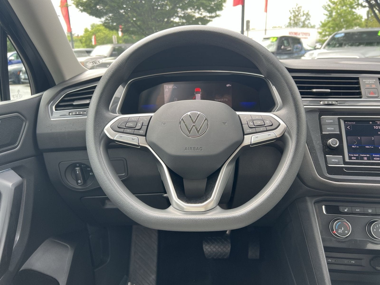 2023 Volkswagen Tiguan 2.0T S
