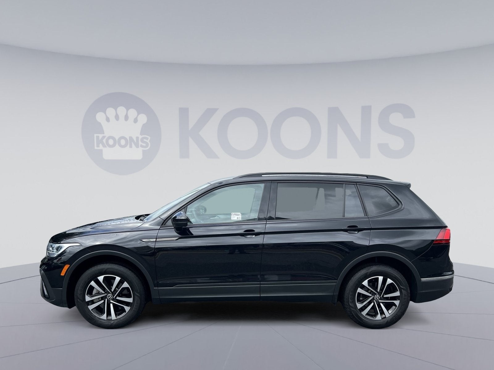 2023 Volkswagen Tiguan 2.0T S