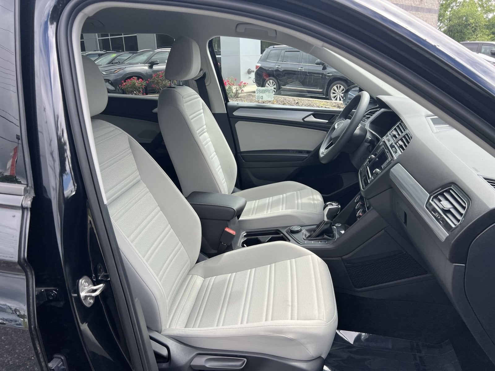 2023 Volkswagen Tiguan 2.0T S