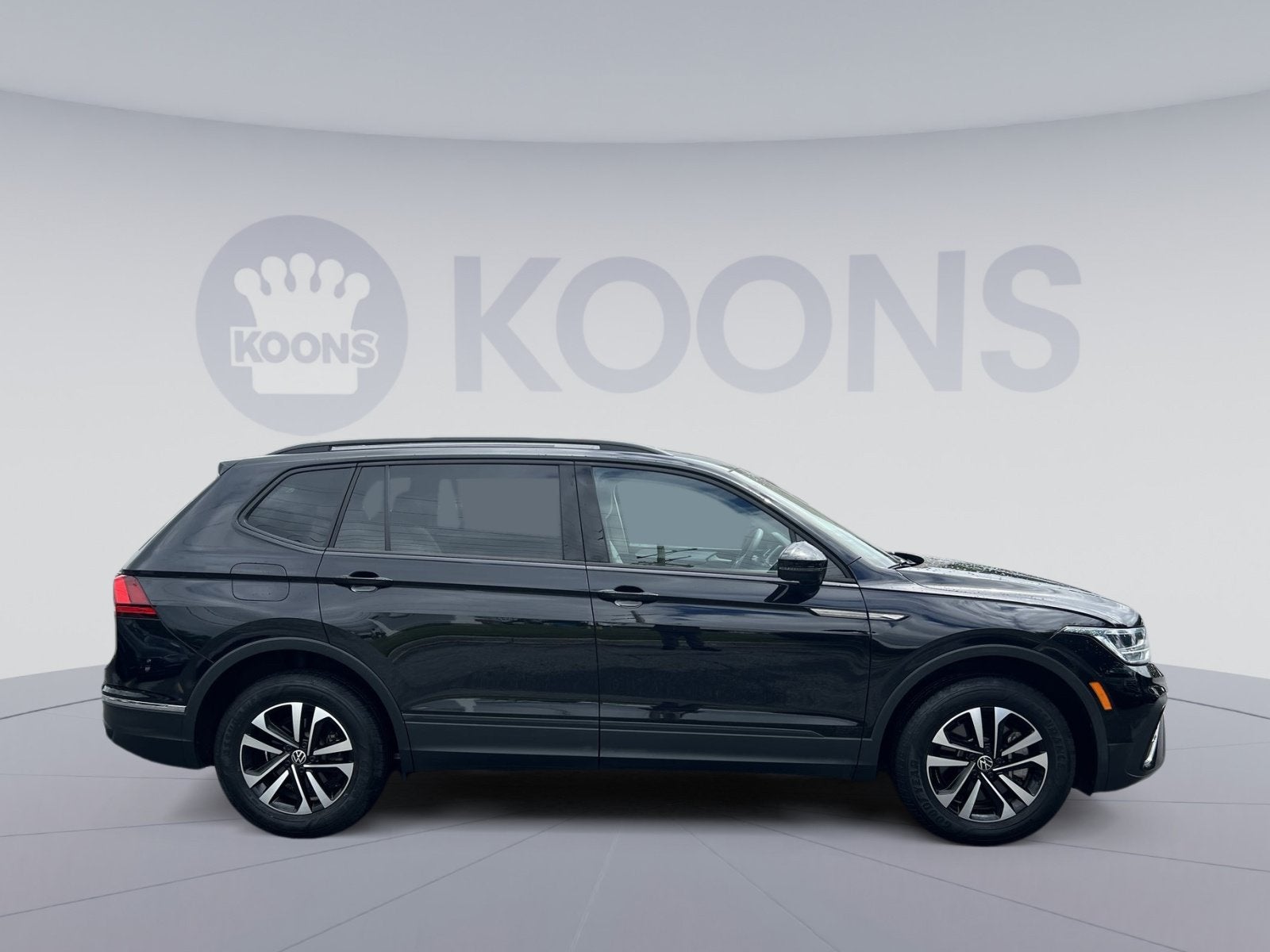 2023 Volkswagen Tiguan 2.0T S
