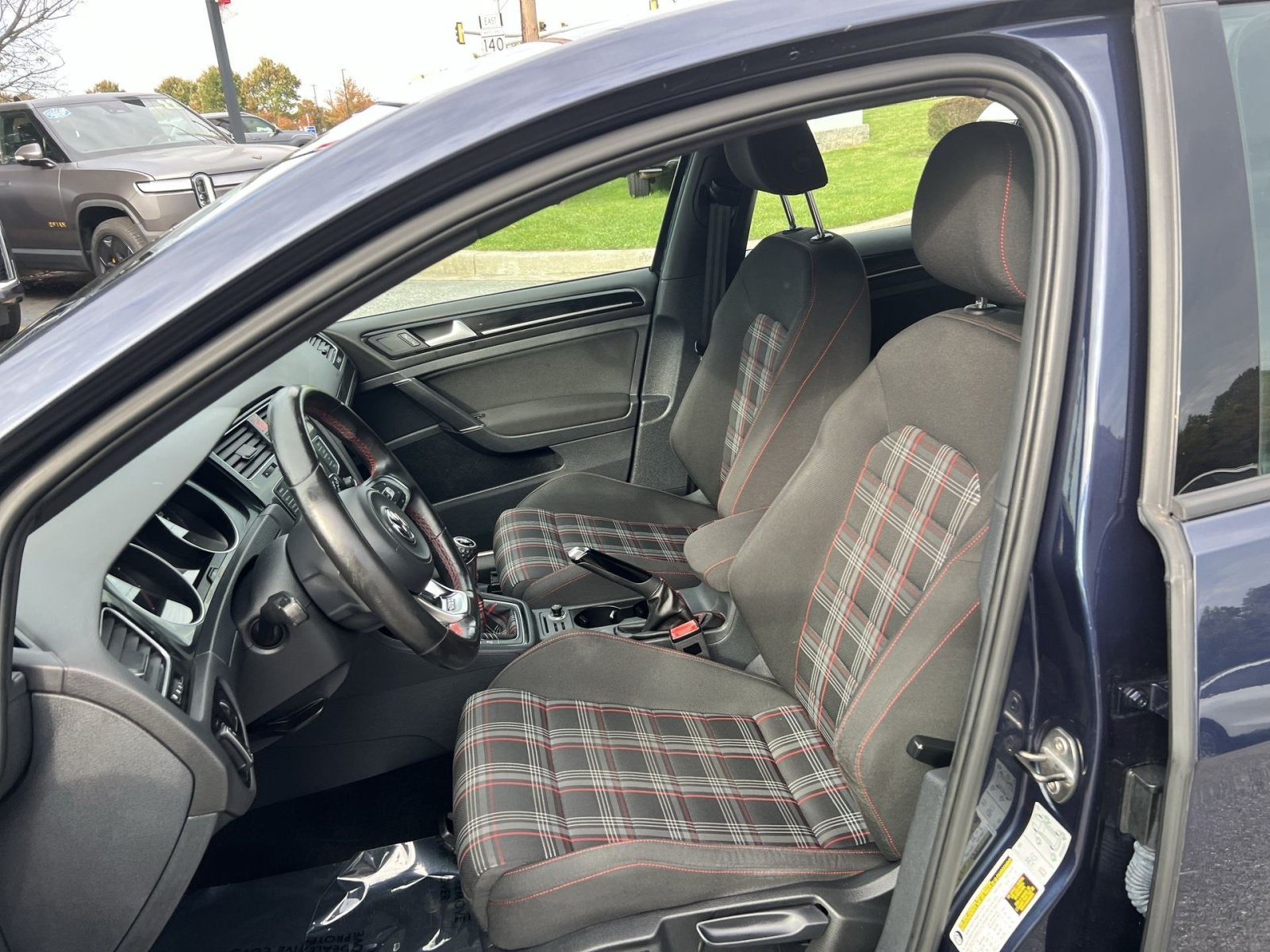 2016 Volkswagen Golf GTI S