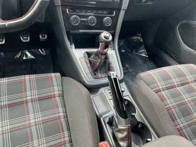2016 Volkswagen Golf GTI S