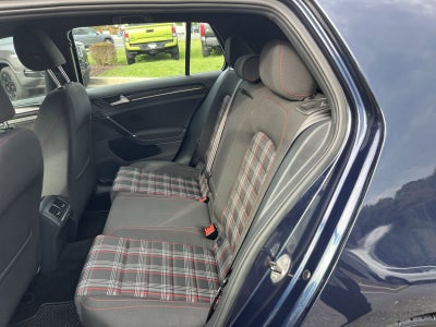 2016 Volkswagen Golf GTI S