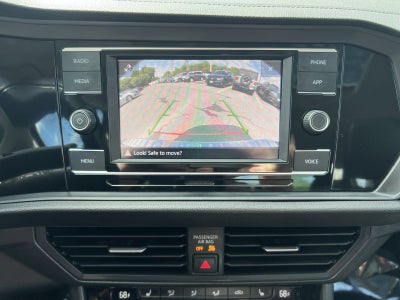 2023 Volkswagen Jetta 1.5T SE