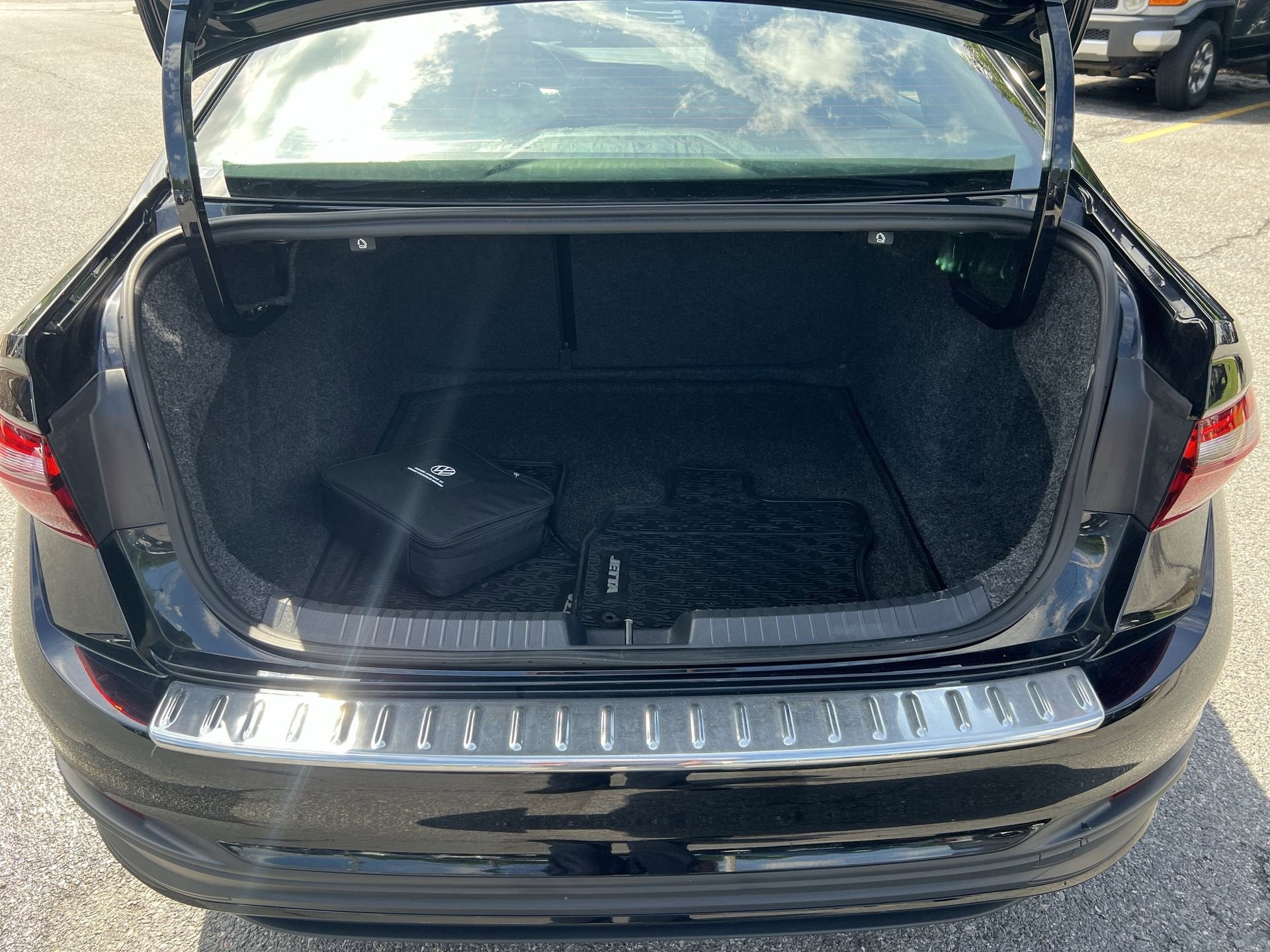 2023 Volkswagen Jetta 1.5T SE