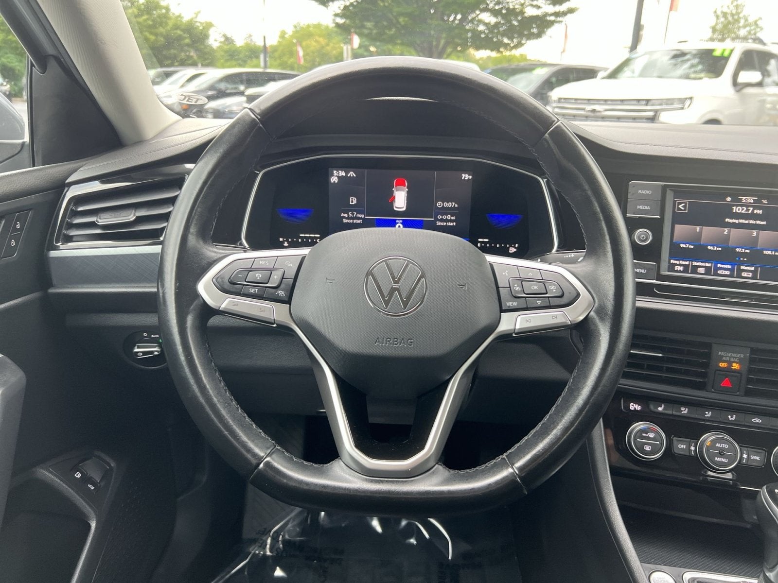 2022 Volkswagen Jetta 1.5T SE