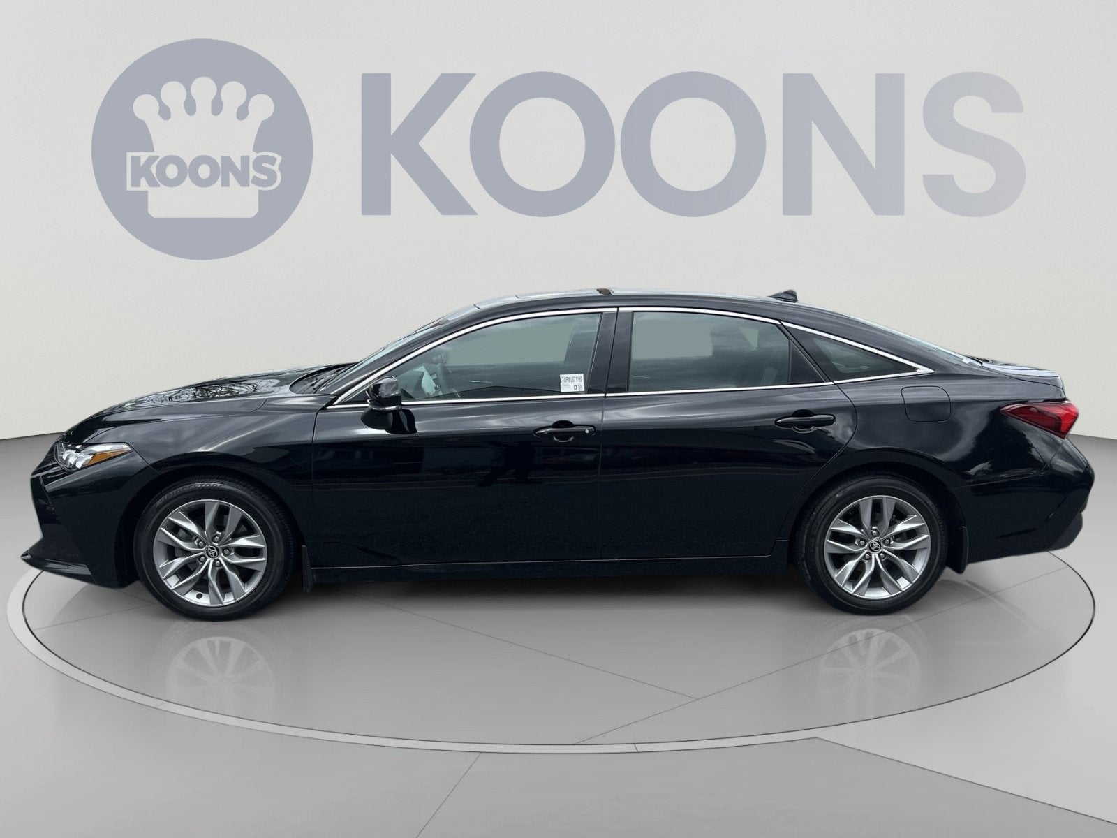 2021 Toyota Avalon XLE